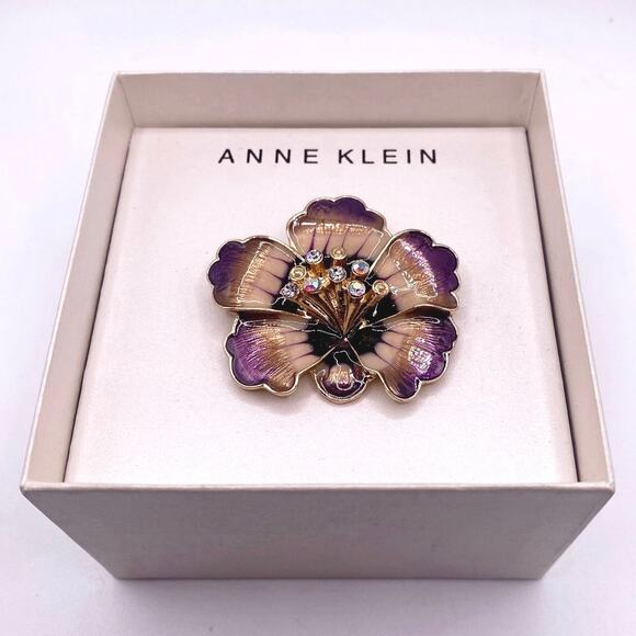Anne Klein VNTG Pansy Enamel Flower Pin Brooch on Original Box - Picture 1 of 5